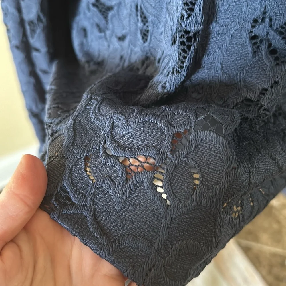 NWOT FREE PEOPLE Olivia lace top Medium